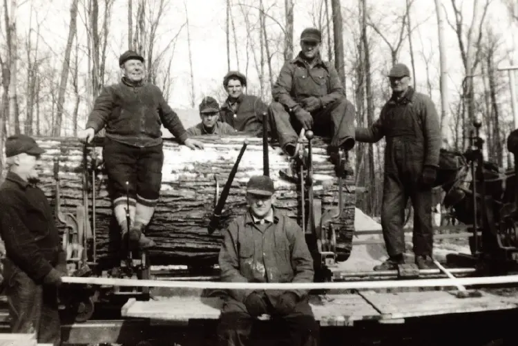 Historic image representing Biewer building foundations between the 1930s and 1950s